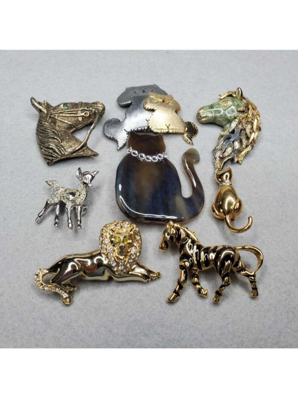 Animal Brooch Lot Figural Ultra Craft Cat Horse Monet Lion Zebra Deer Lot of 8 - Picture 2 of 10